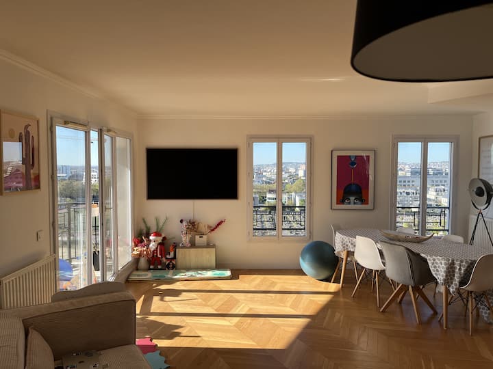 Home Sweet Monde : Proche La Défense Arena - Chatou