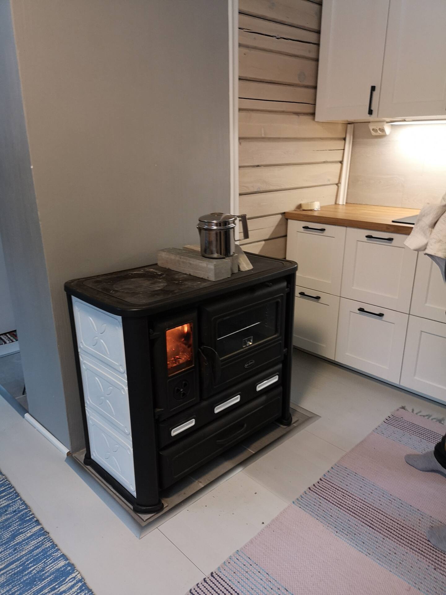 Katajarinteen Mökki 5