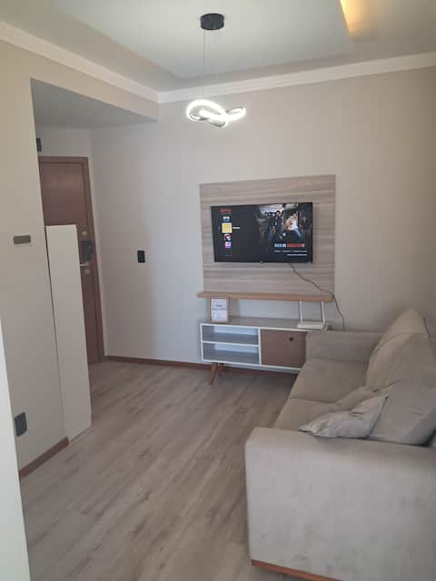 Popular Airbnb listing: Downtown apartment. View of Angeloni, Duas Rodas Weg in Jaraguá Do Sul