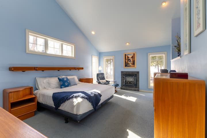 Quiet Door County Retreat W/ Private Bay Access - Sturgeon Bay, WI