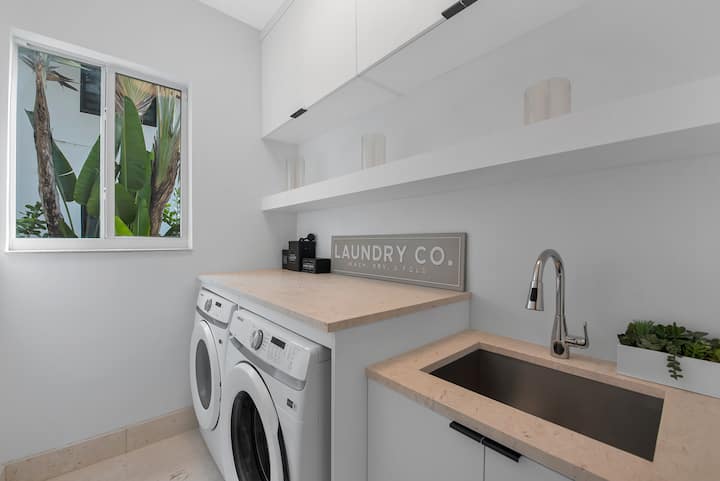 Villa Granada – Laundry area