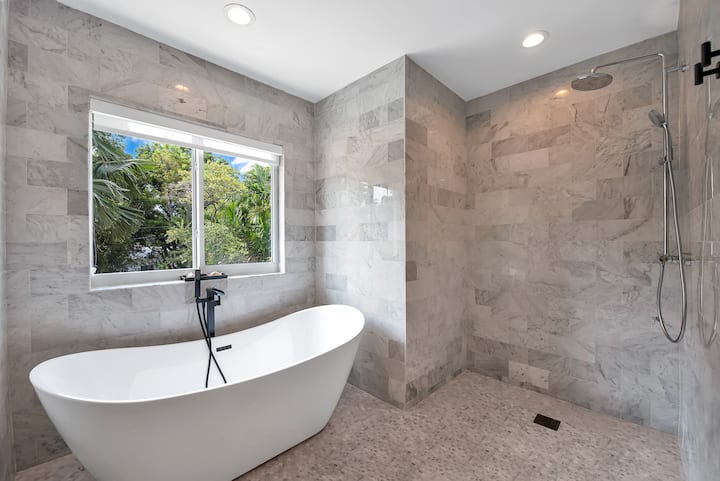Villa Granada – Full bathroom 2
