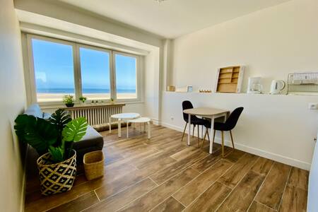 Appartement design vue mer
