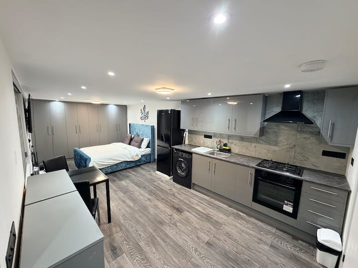 Luxury Private Annexe With Parking | Near Heathrow - Londres
