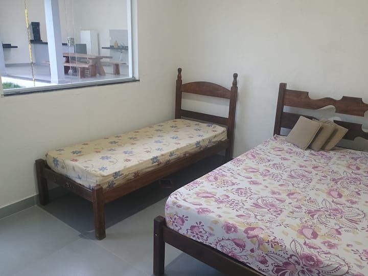 Dhomë gjumi 2