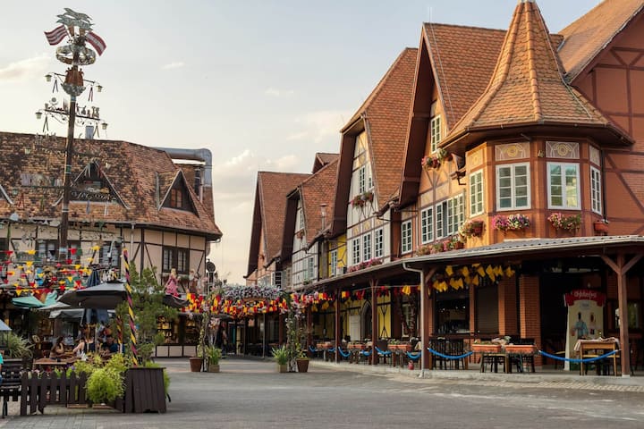 500m Da Vila Germânica | Vá A Pé Para Oktoberfest - Blumenau