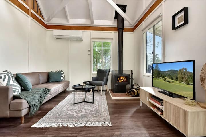 The Vines Suite - Branxton