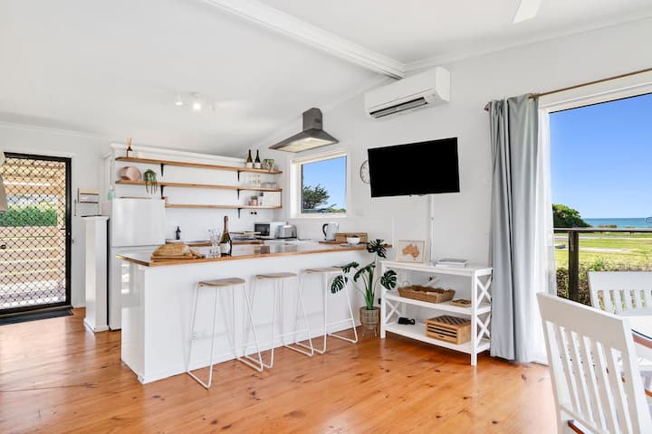 Beachfront Apartment @ Apollo - Apollo Bay