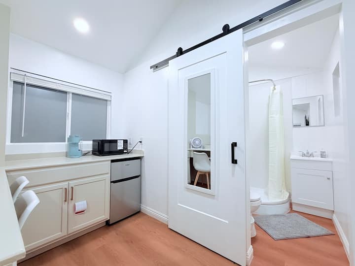 Modern Design Meets Traditional Tatami - La Puente, CA