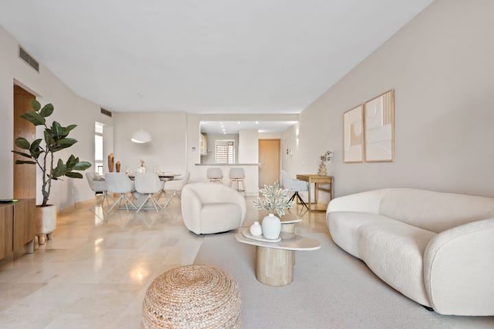 2br Retreat W/ Pool & Outdoor Dining - Costa del Sol