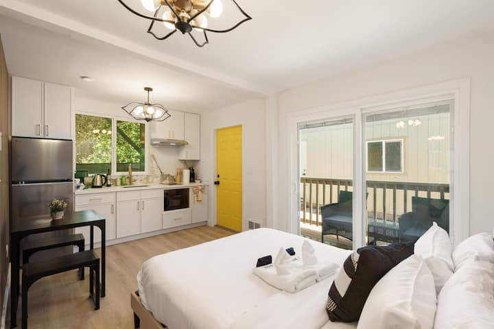 Cozy Private Studio With 1bath And Backyard - Brisbane, CA