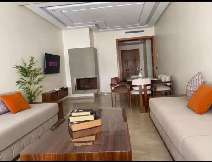 3br Apartment. La Corniche/mosque Hassan Ii - 카사블랑카