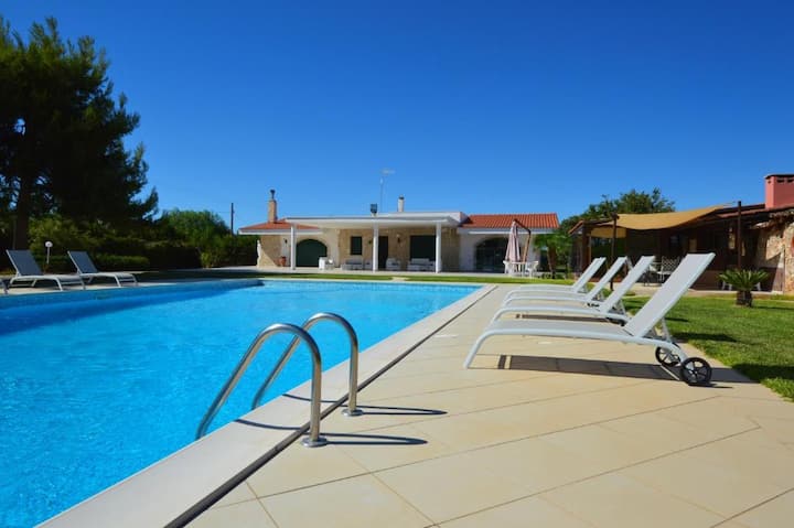Villa Vedesa With Pool - Pouilles