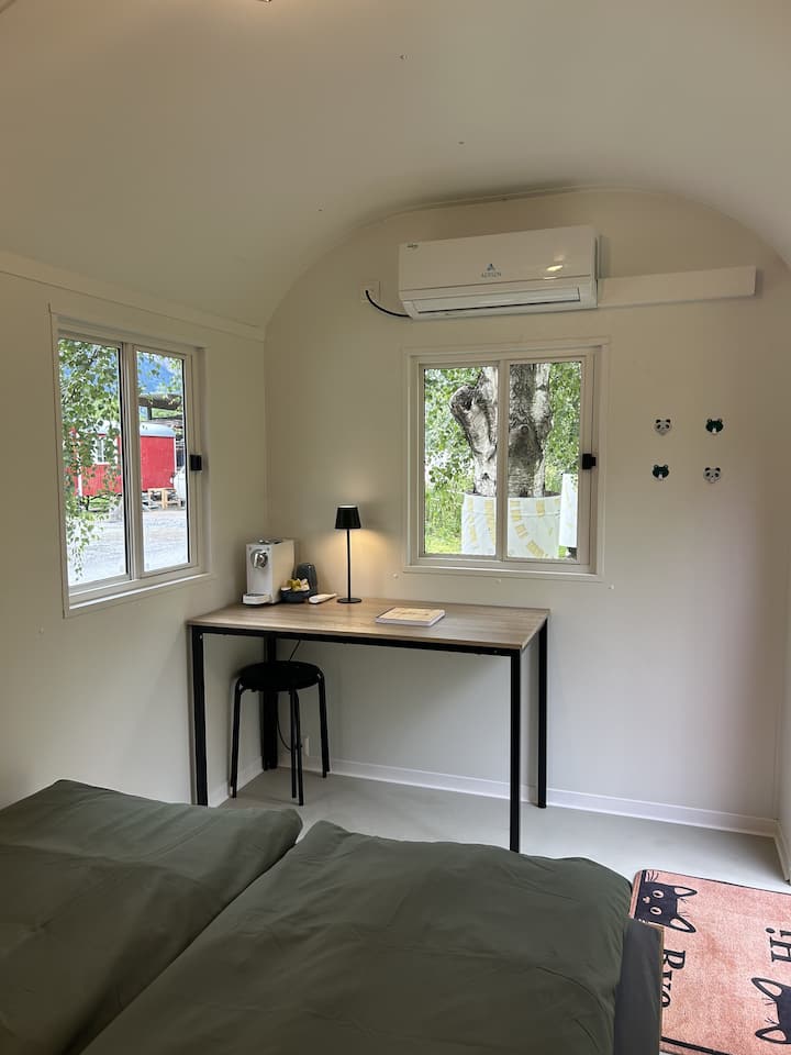 Zirkuswagen Hideaway "Lattüechji" Für 2 - Suisse