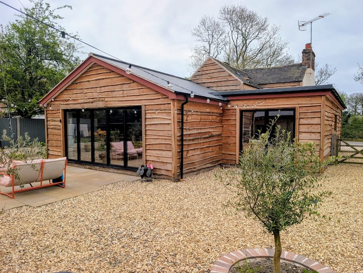 Plum Cottage Getaway - Malvern