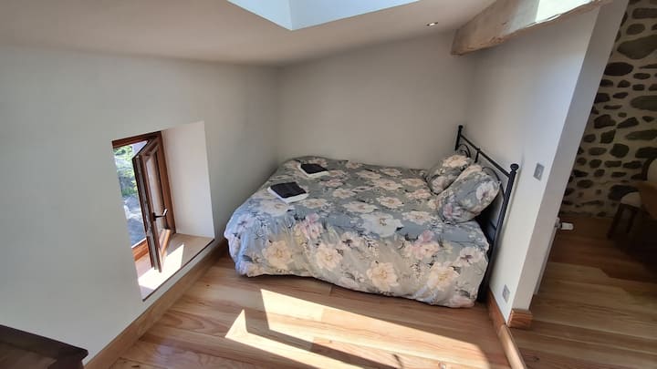 Gîte Tout Confort De 60 M2 Pour 4 à 6 Personnes - Montélimar