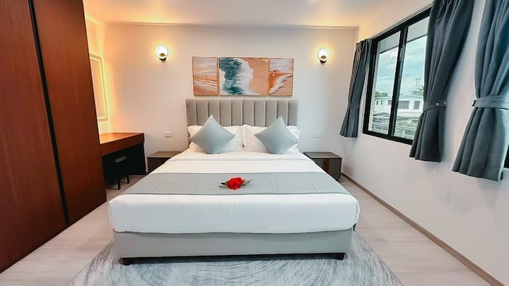 Hibiscus Suite Two Bedroom Pool View - Nadi