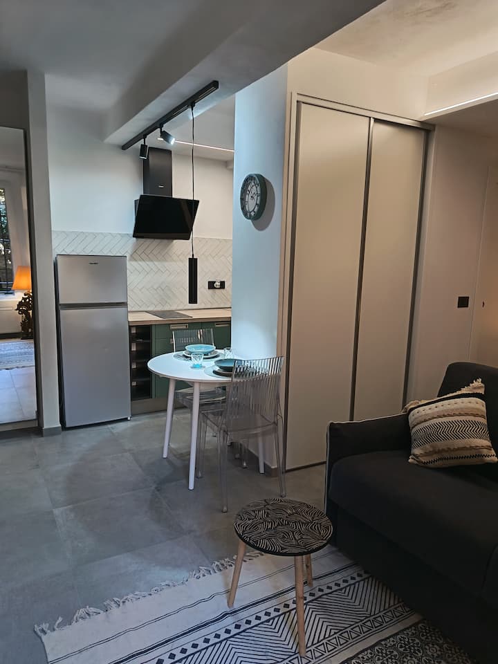Casa Luce: Charme E Relax Zona Saragozza Malpighi - Casalecchio di Reno