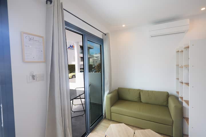 Thalpos 1 Cozy Studio In The Centre Of Ayia Napa - Agia Napa