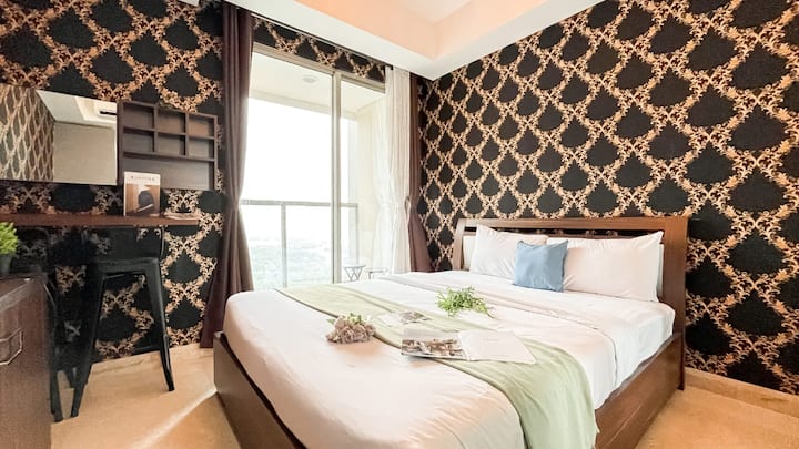 Gold Coast Sea View Apartment - Vintage Vibes - Jakarta