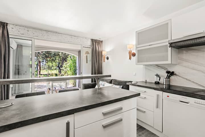 Apartment – Restanques – Swimming - Grimaud