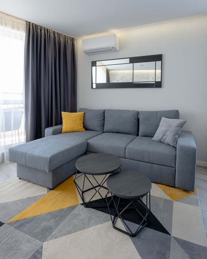 Apart Lux View - Pool - Burgas