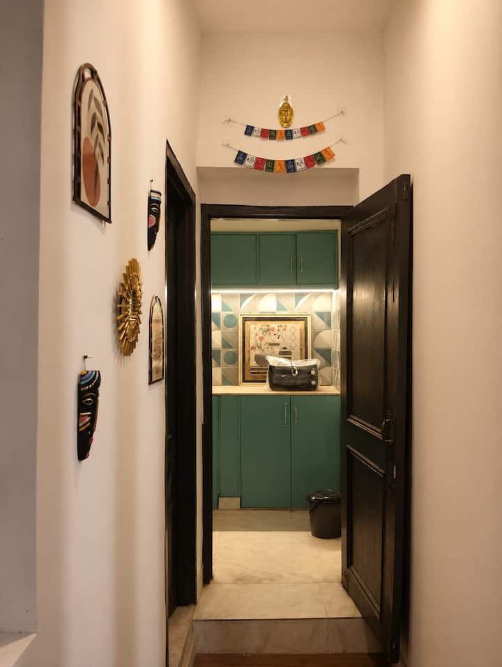 3bhk Stay, Open-air Dining, Free Parking, Balcony - Ludhiāna