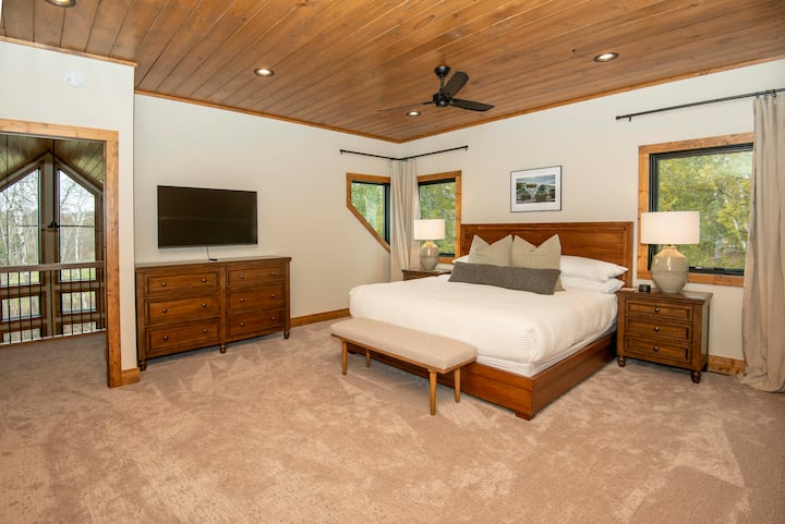 New! Goldmine Lodge Golf + Ski Retreat - Lutsen, MN