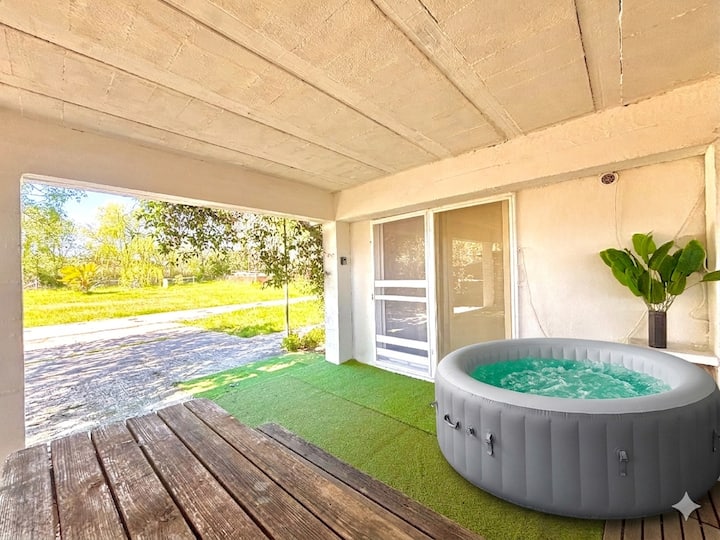 Suite Avec Jacuzzi Privé En Pleine Nature - Arles