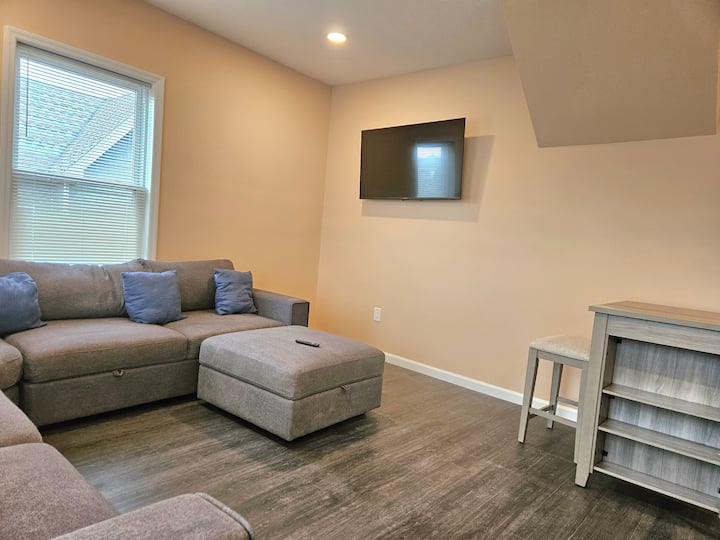Montclair Apt W/attic Loft/ Free Parking/nyc Train - New Jersey