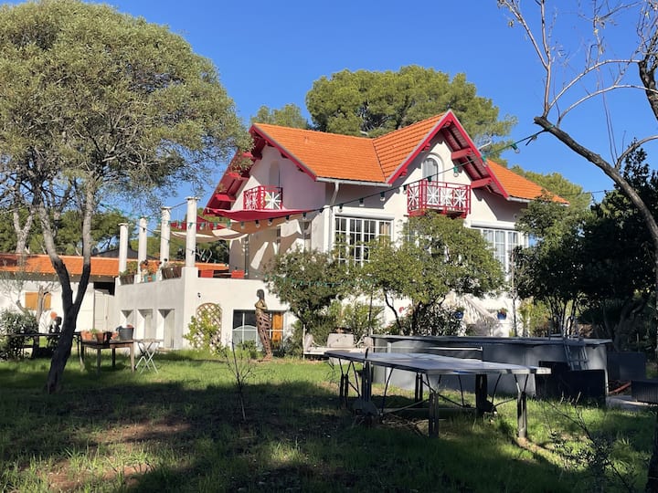 Magnifique Appartement Vue Mer, Pieds Dans L'eau. - La Seyne-sur-Mer