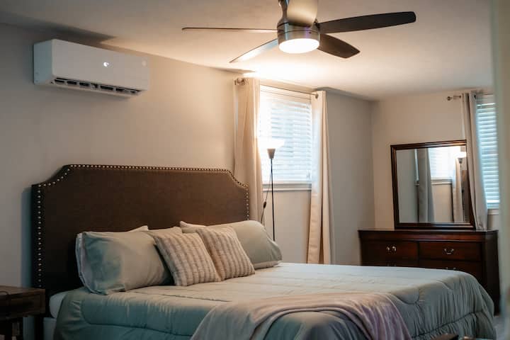 Timbercrest Apartment (13 Min From Bishop Arts) - Dallas, TX