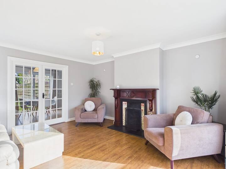 Home In County Tipperary - Thurles
