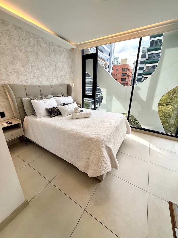 Pool Suite In Quitos Financial District - Quito