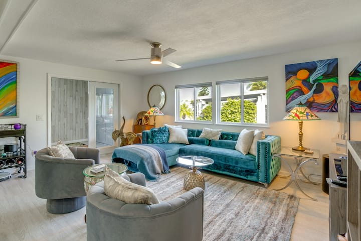 Golf + Pool Days! Extended Port Charlotte Escape - Port Charlotte, FL