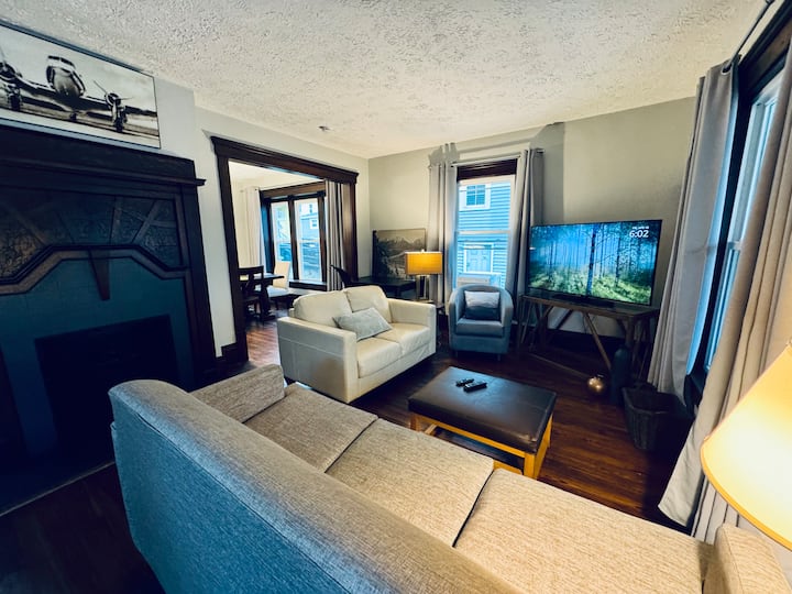 The Luxurious Midtown Man Camp - Akron, OH