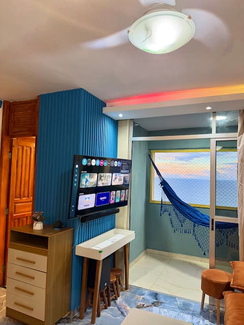 Top performing Airbnb: Blue Mar Apartment | Ocean View | 200 meters from the beach in Praia De Iracema