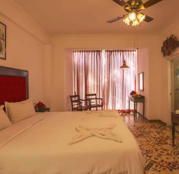 Bedroom 3 image 2