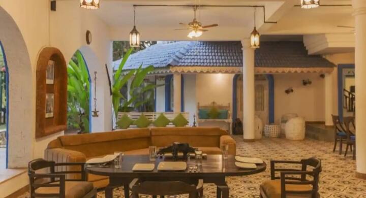 Dining area image 2