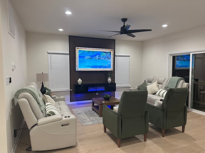 Spacious Lake Anna Retreat - アンナ湖, VA
