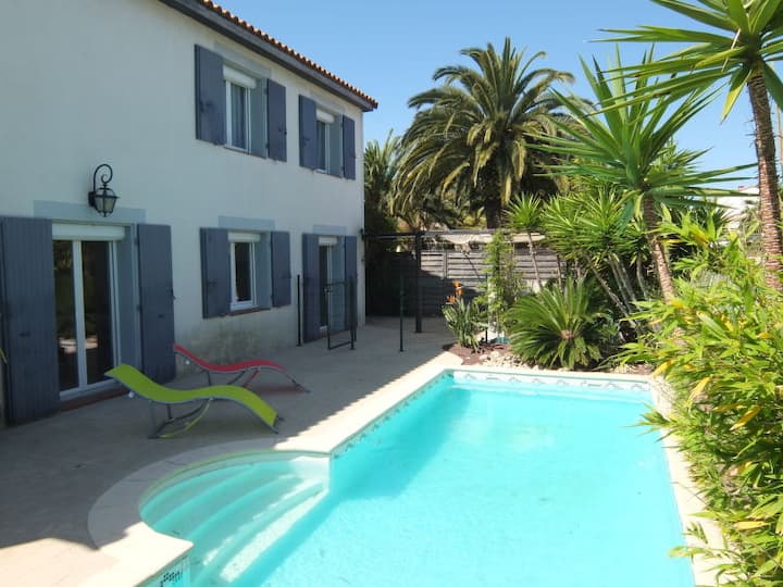 Saint Cyprien - Maison Individuelle Avec Piscine - Saint-Cyprien