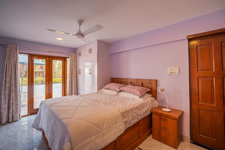 Bedroom 2 image 1