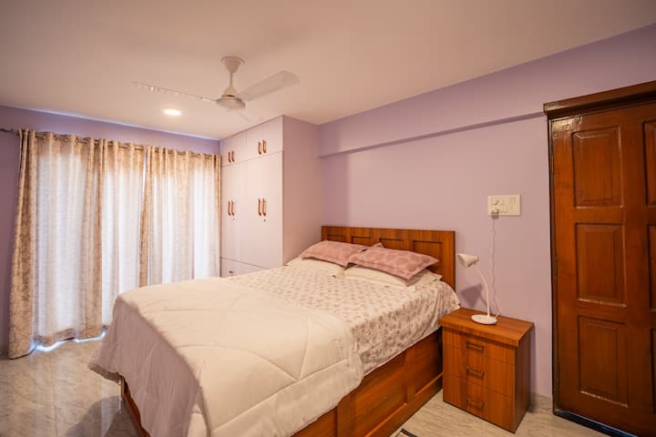 Bedroom 2 image 2