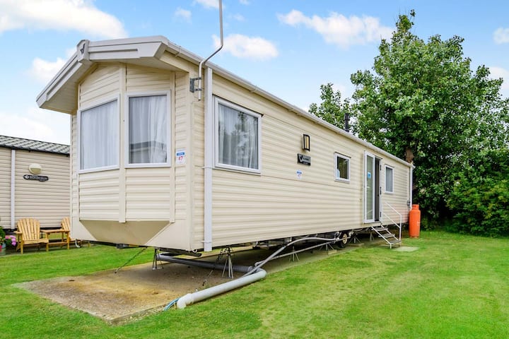 Bronze 3 Bedroom Caravan, Sleeps 6* - Hemsby