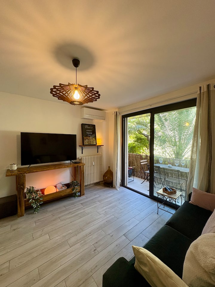 Cosy T3 Climatisé Avec Balcon, 2pas Du Centre - Presqu'île de Giens
