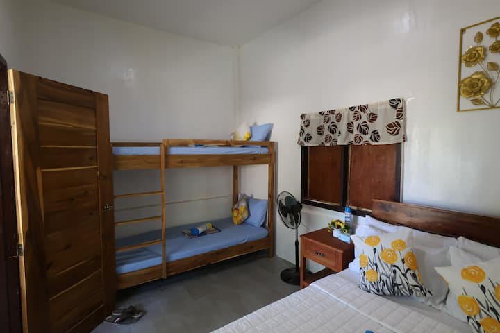Rauto's Farm Stay - Large Cabin - El Nido