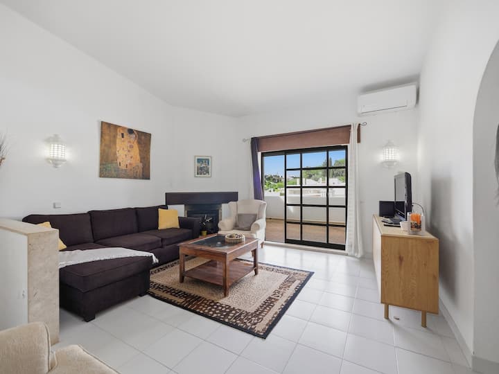 Central Apartment With Pool In Carvoeiro - Carvoeiro