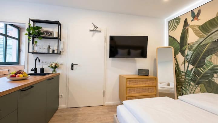 Tropen-zimmer Cityapartment Im Herzen Von Rostock - Rostock