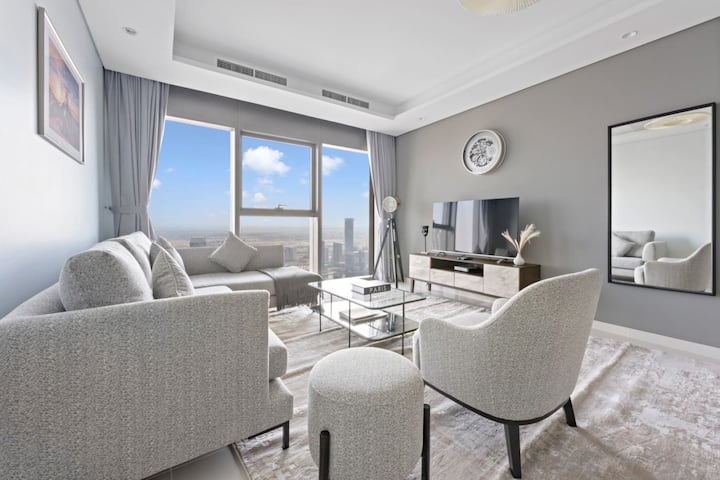 Luxury 2br | Paramount Midtown | Business Bay - Dubai