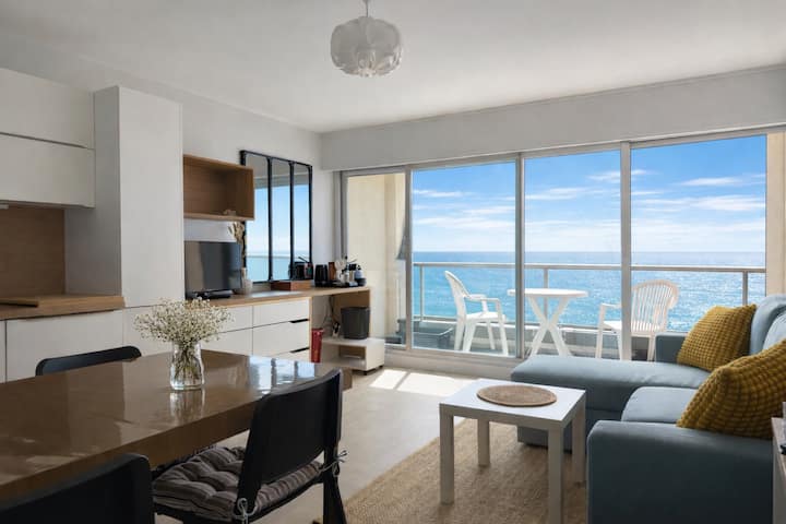 Appartement Face Mer  Balcon, 4 Personnes - Les Sables-d'Olonne